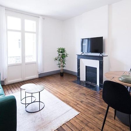 Appartement Avec Balcon A 250 M De La Gare, Hyper Centre トゥール エクステリア 写真