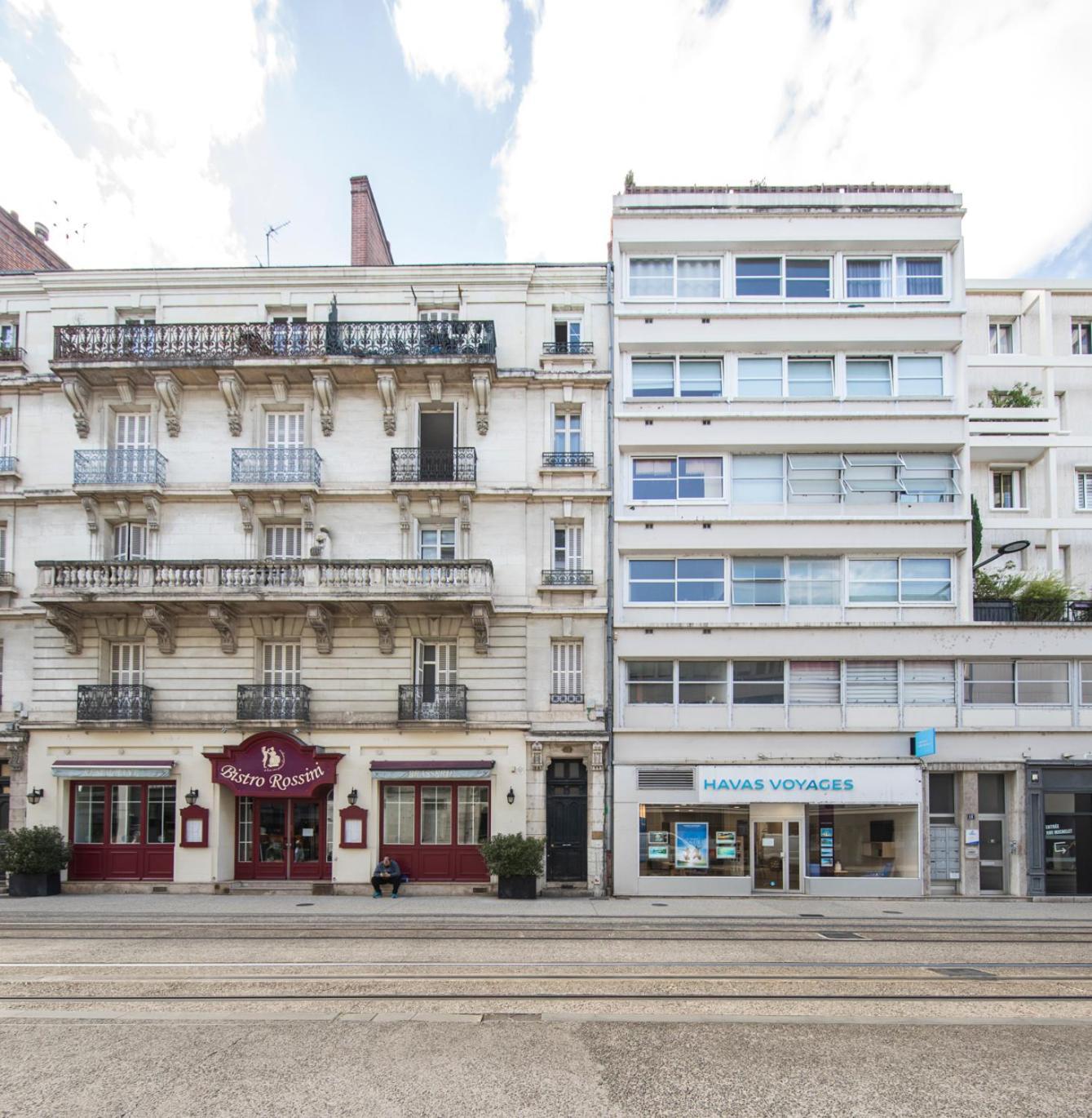 Appartement Avec Balcon A 250 M De La Gare, Hyper Centre トゥール エクステリア 写真